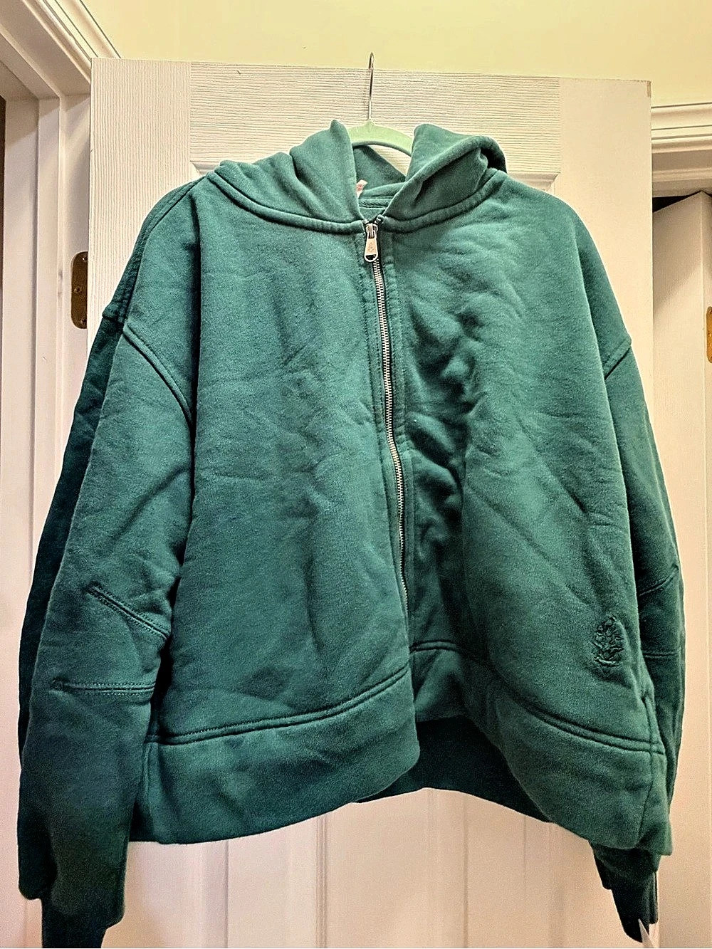 Fp movement Evergreen Hoodie in Green Size Large NWT